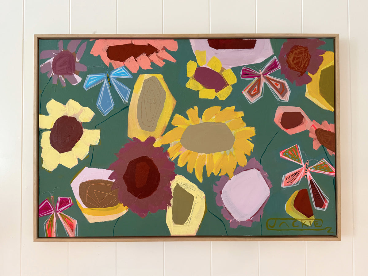 FLORAL AND FLUTTER